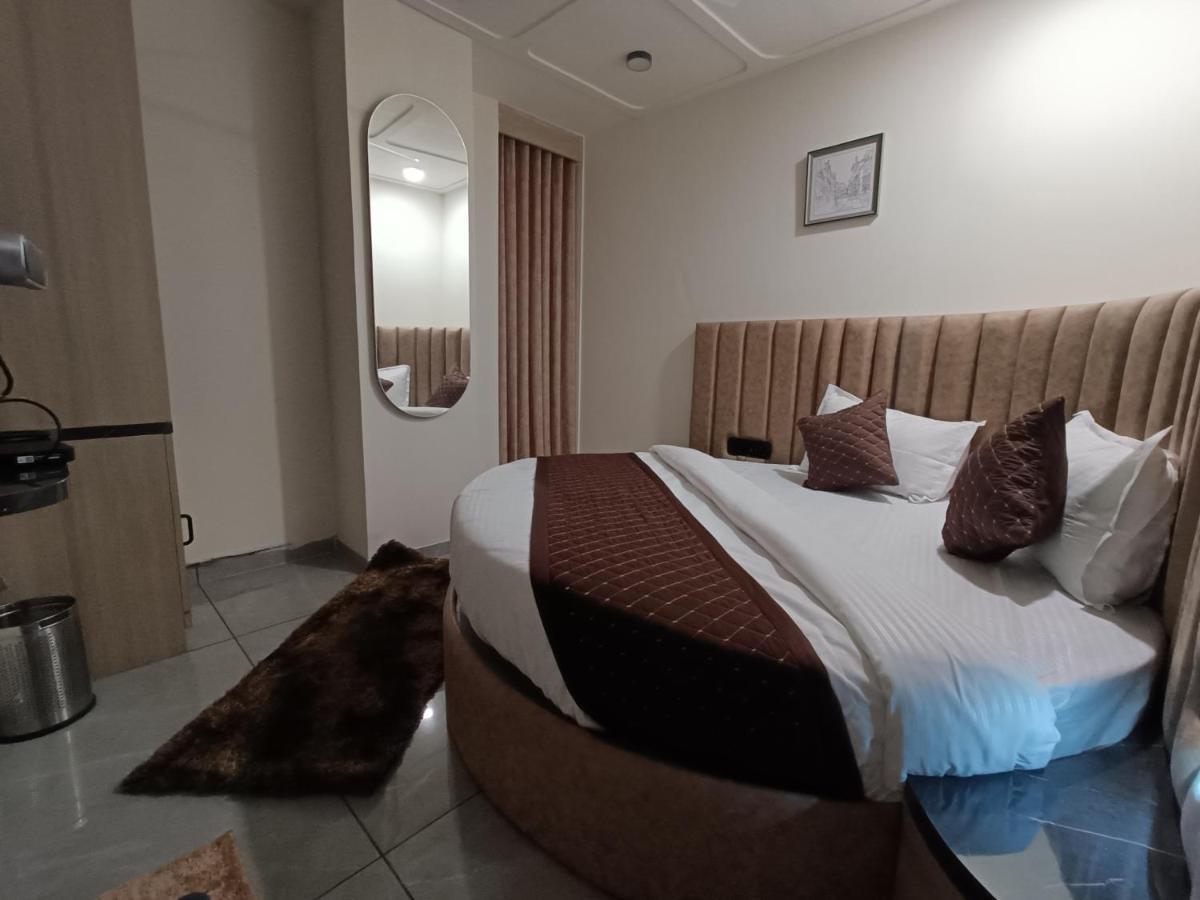 Hotel Asiana Sky Motera Ahmedabad Ngoại thất bức ảnh