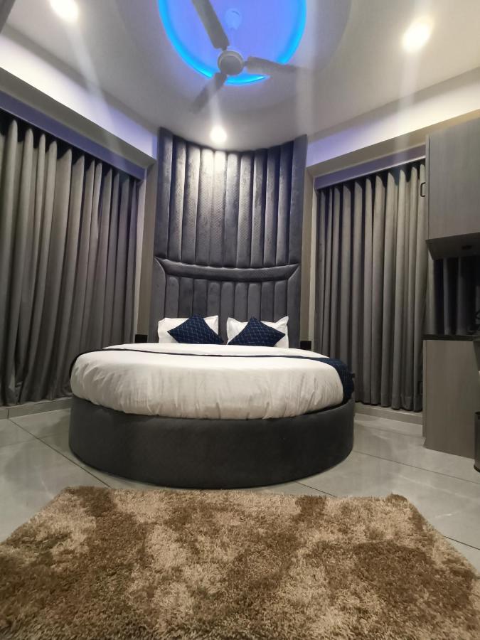 Hotel Asiana Sky Motera Ahmedabad Ngoại thất bức ảnh