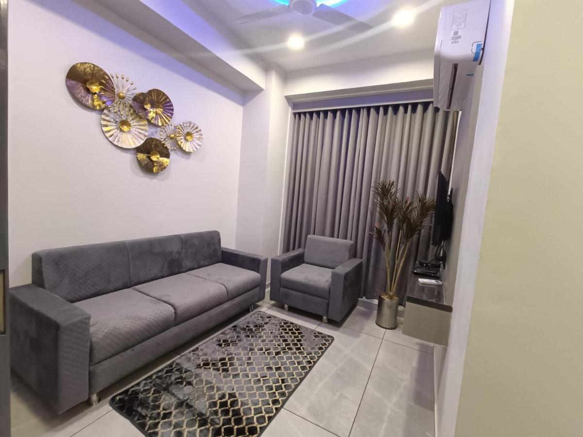 Hotel Asiana Sky Motera Ahmedabad Ngoại thất bức ảnh